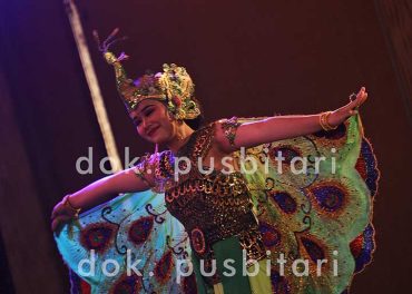 Tari Merak Sunda